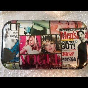 Magazine Print Clutch bag
