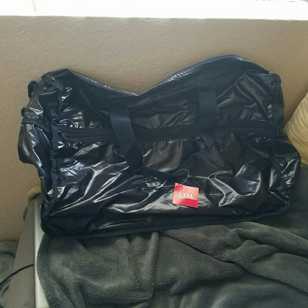 NWT Ulta Polyester Travel Bag