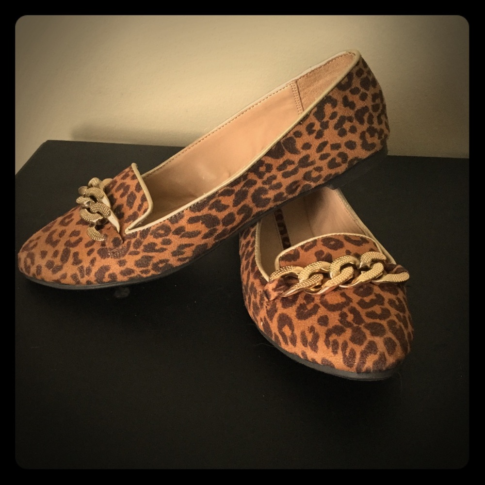 Cheetah print flats! Brand new
