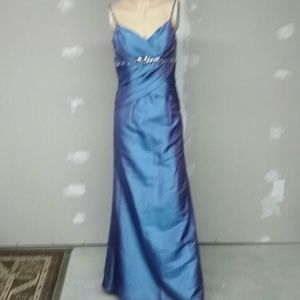 Modern maids Size 6 prom, homecoming dress