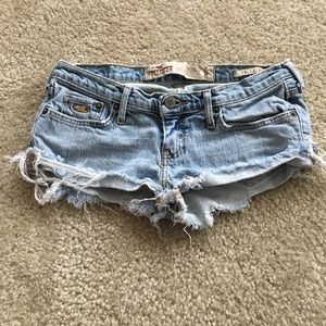 Hollister booty shorts