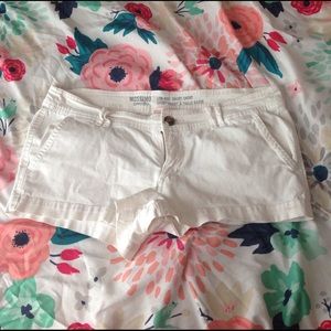 Mossimo Co Low-rise Shorts