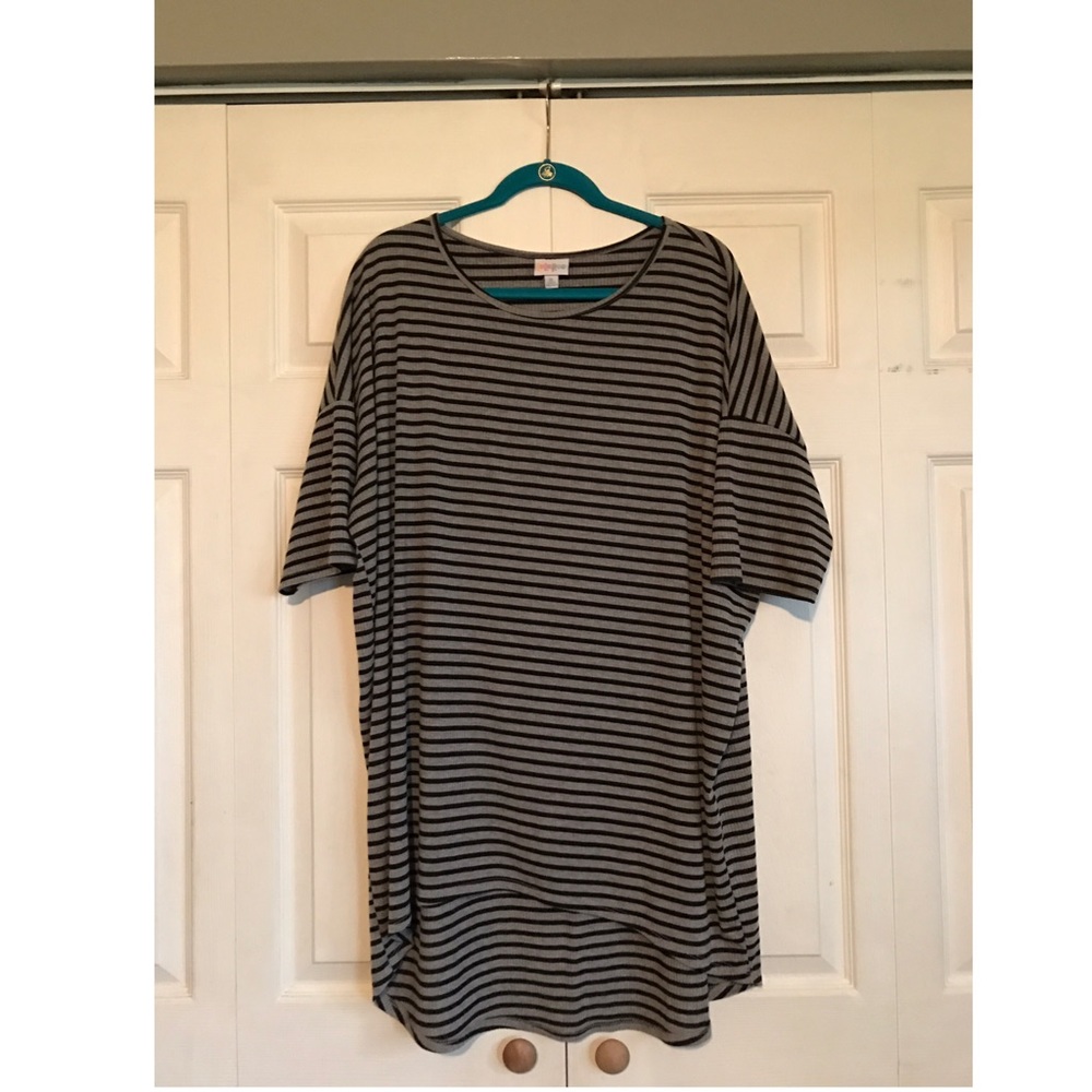🦄XL LuLaRoe Irma🦄