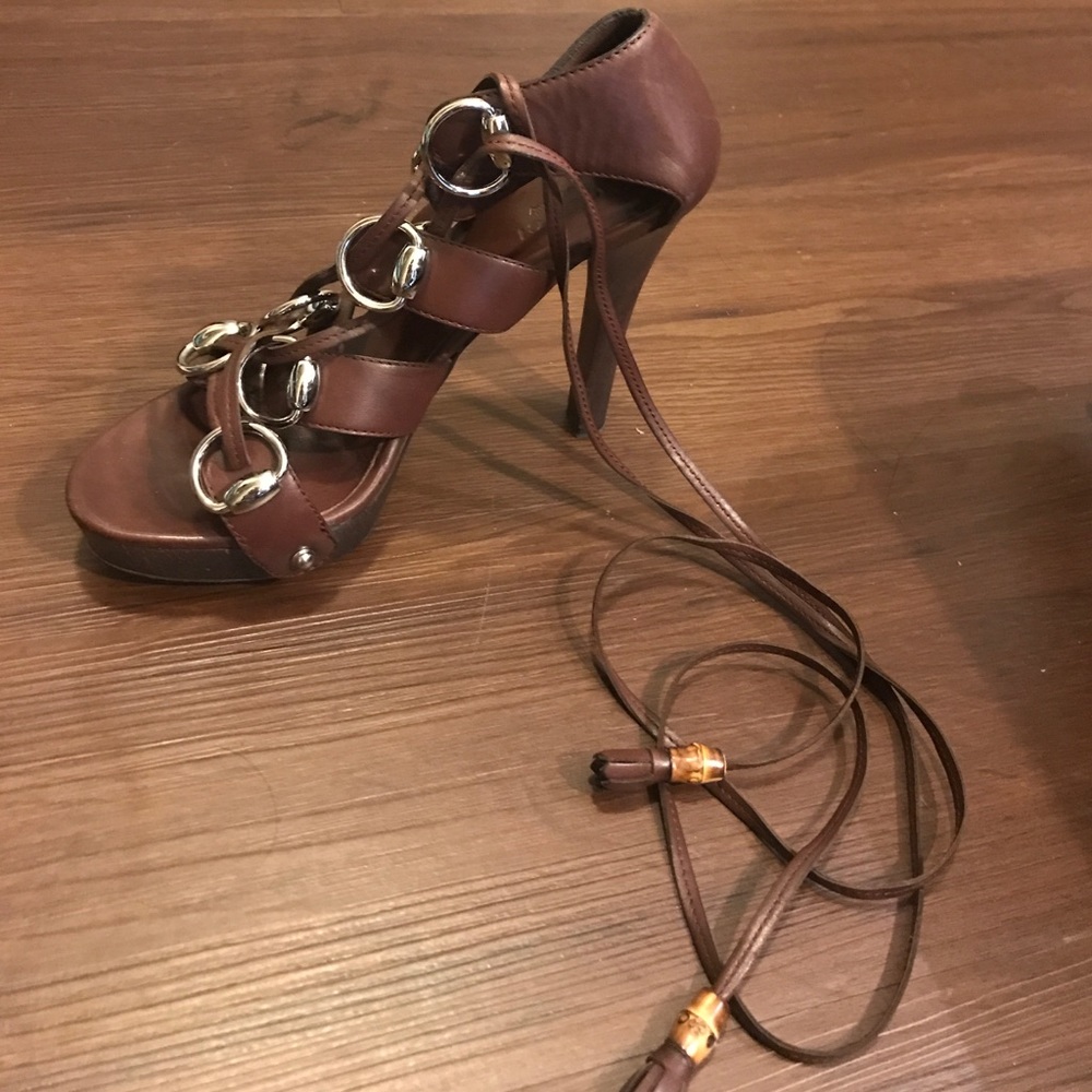 Brown Leather Gucci Sandals!