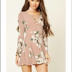Forever 21 long sleeve floral dress
