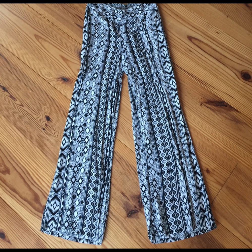 Flowy Aztec Print Pants