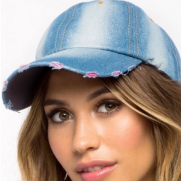 Light Denim Vintage Distressed Baseball Cap - Picture 6 of 7