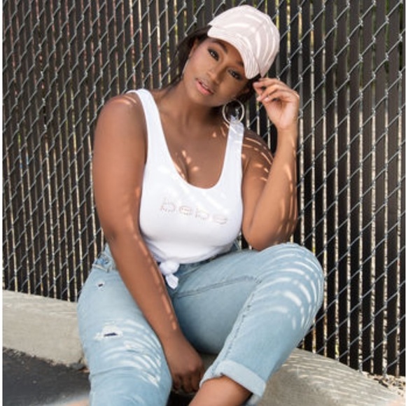 Light Denim Vintage Distressed Baseball Cap - Picture 7 of 7