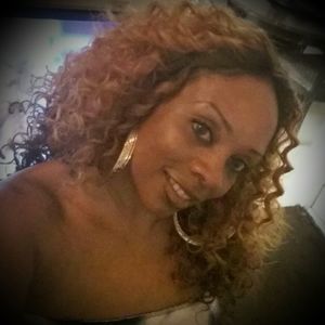 Meet your Posher, Latasha