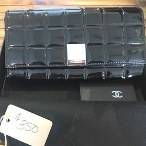 Chanel square quilted black patent leather wallet