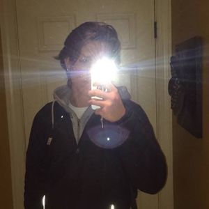 Meet your Posher, Kyle