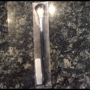 Anastasia Face Brush #23