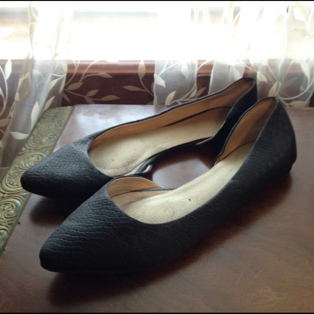 Aldo black snake print flats