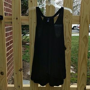 Black Gap flowy tank top