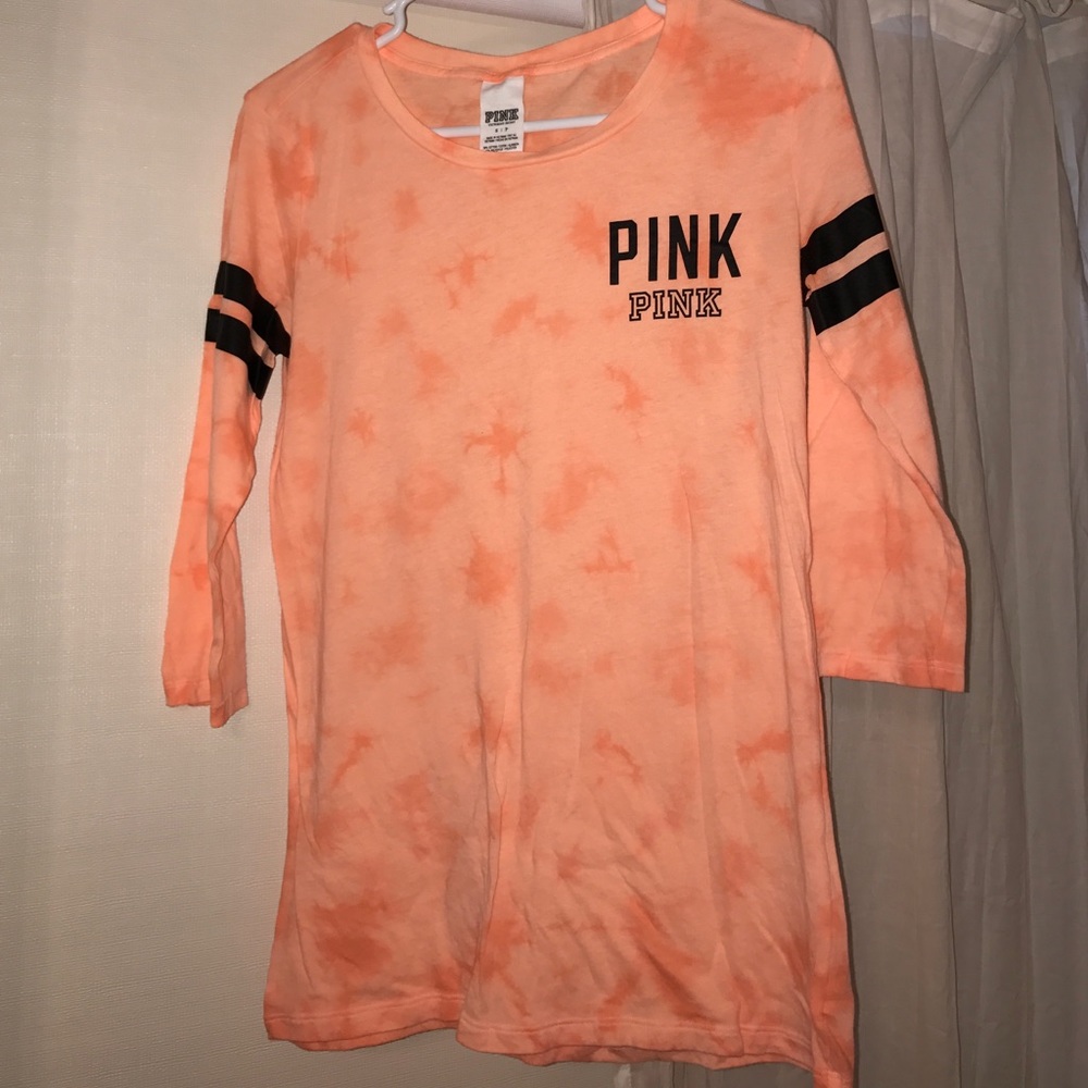 VICTORIAS SECRET PINK ORANGE TEE