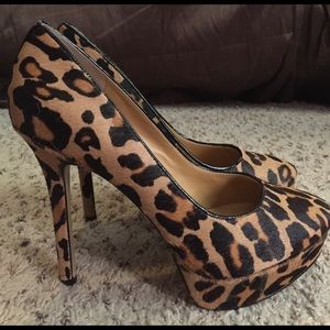 Nine West cheetah print heels