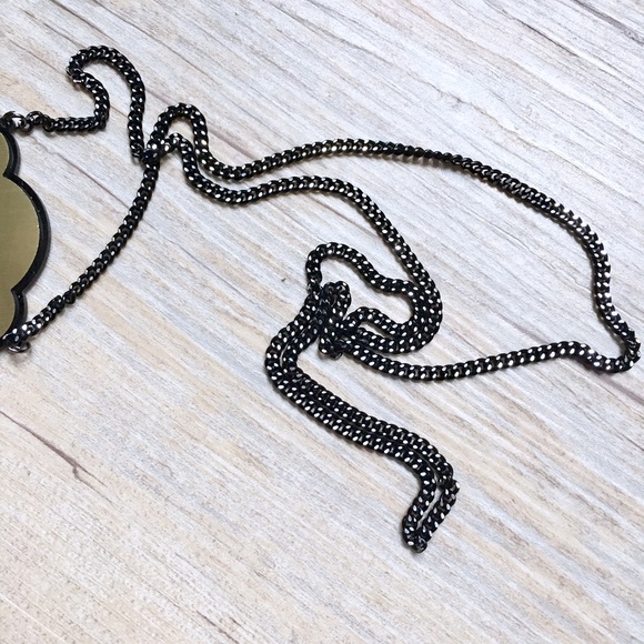 🆕 Swear Word F*&K Statement Piece Metallic Chain - Picture 3 of 4