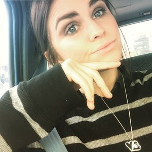 Meet your Posher, Allyson