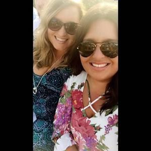 Meet your Posher, Cortney