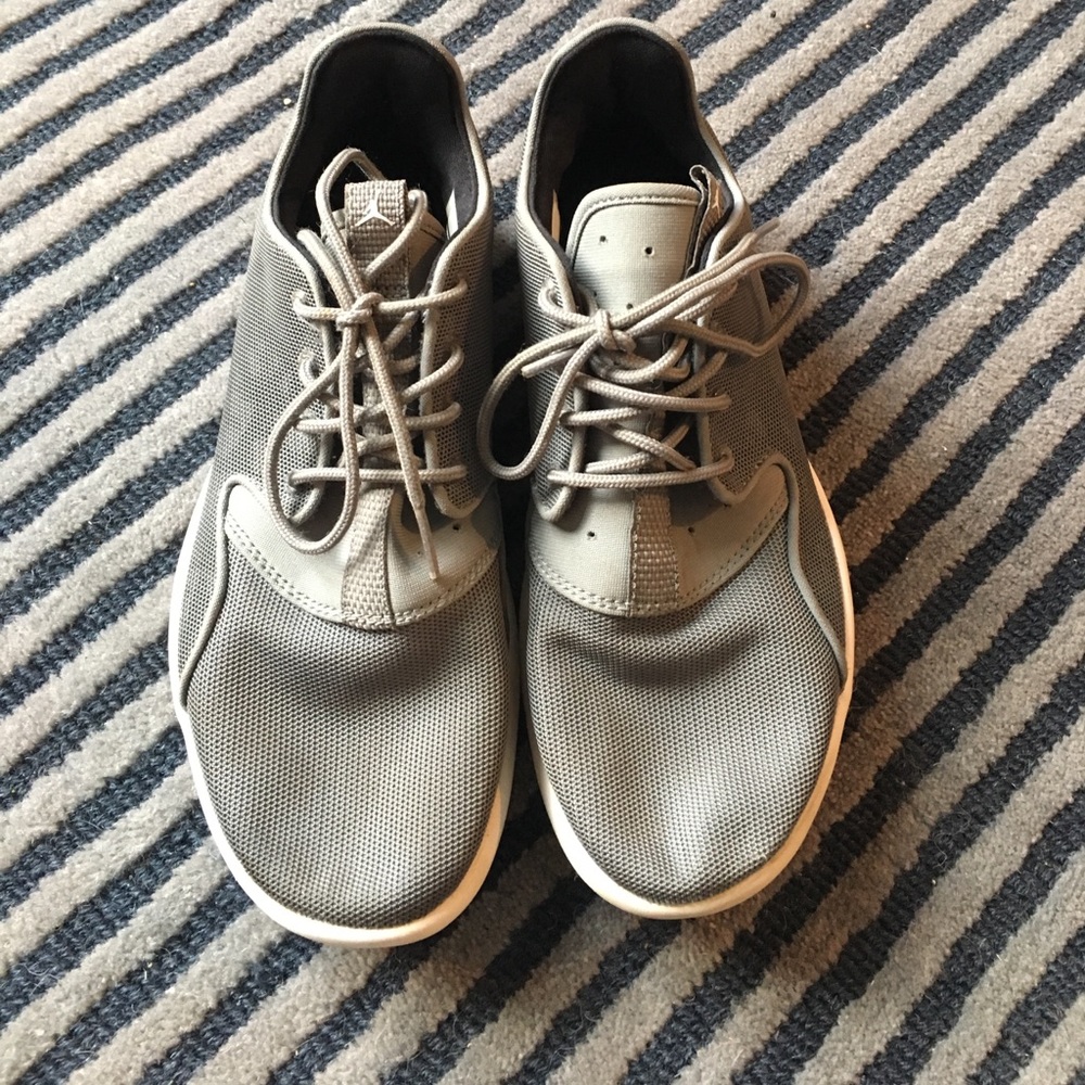 Boys Jordan Sneakers