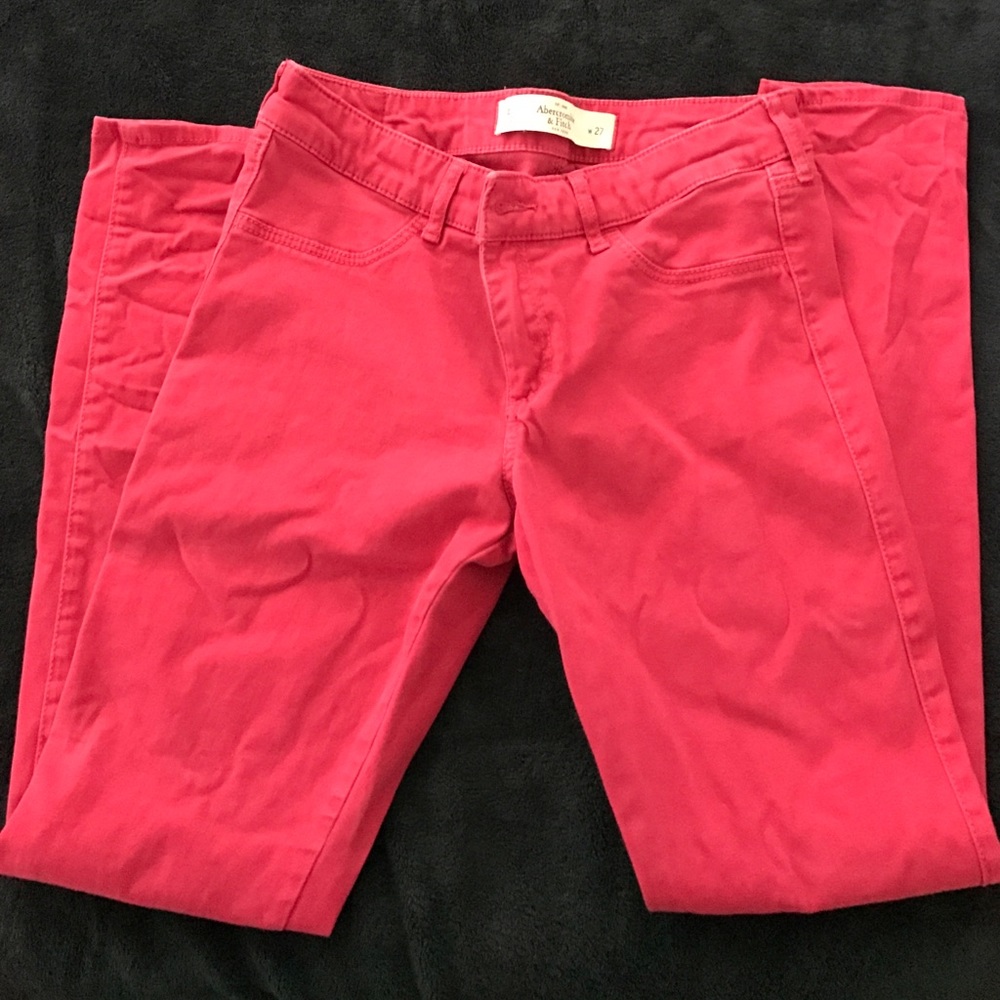 🔥🔥SALE🔥🔥ABERCROMBIE & FITCH Colored Pink Jeans