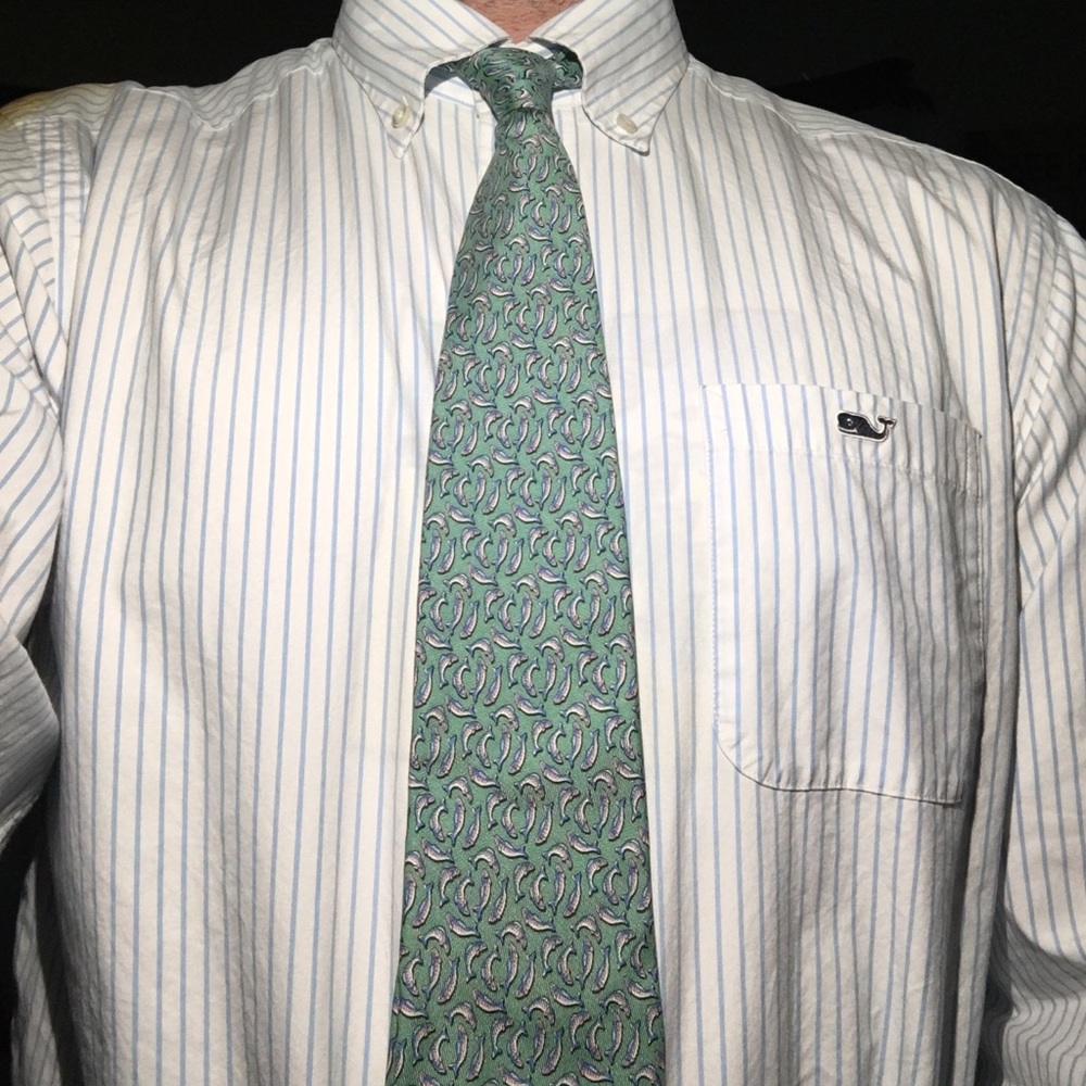 Vineyard Vines Silk tie