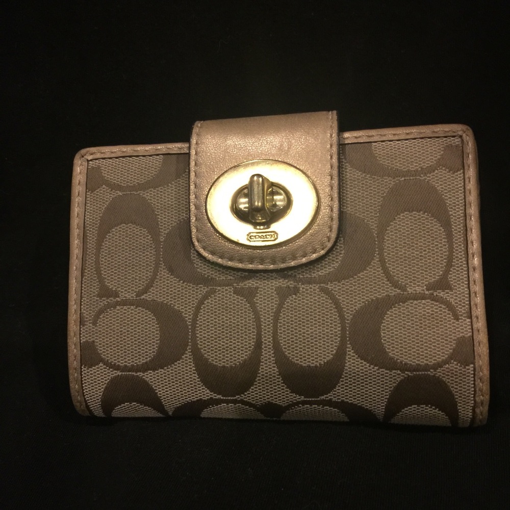 Coach wallet
