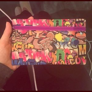 Ipsy glam cosmetic case