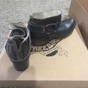 Free people Phoenix Low Boots