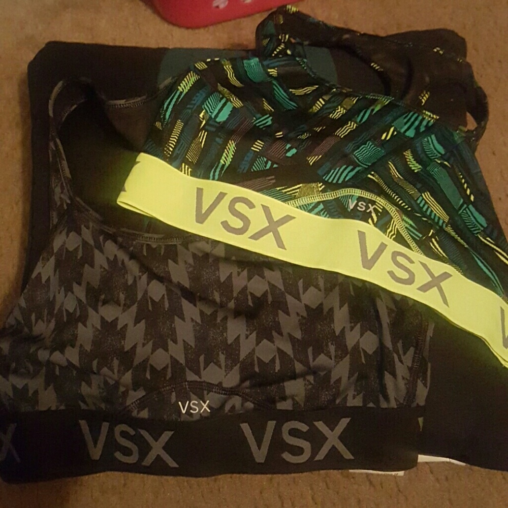 Victoria Secret Sports bras
