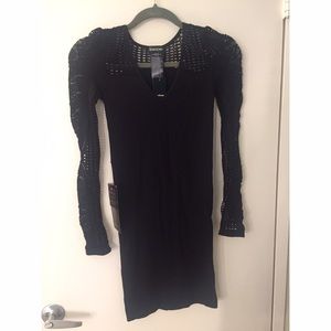 Bebe textured long sleeve dress