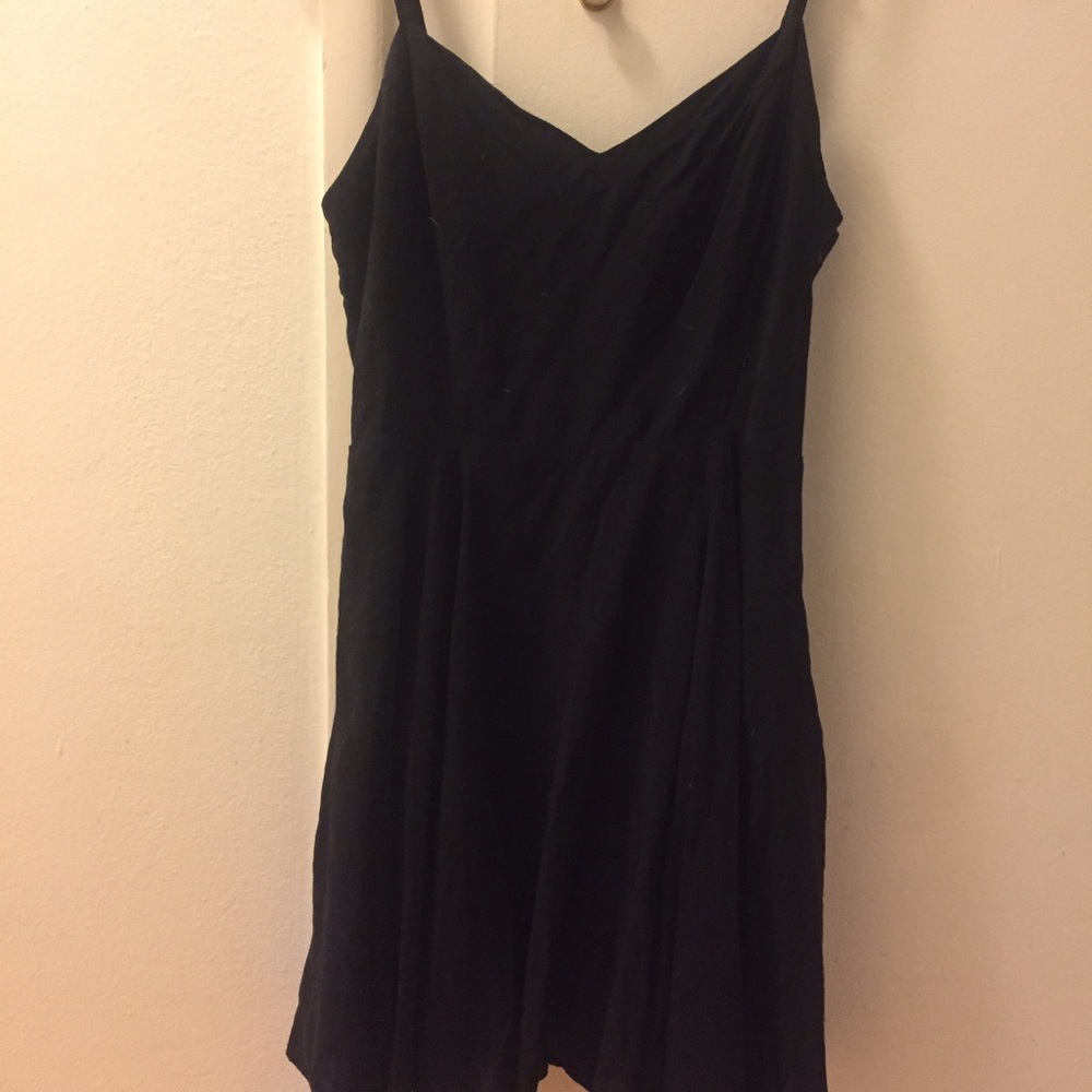 LITTLE BLACK DRESS