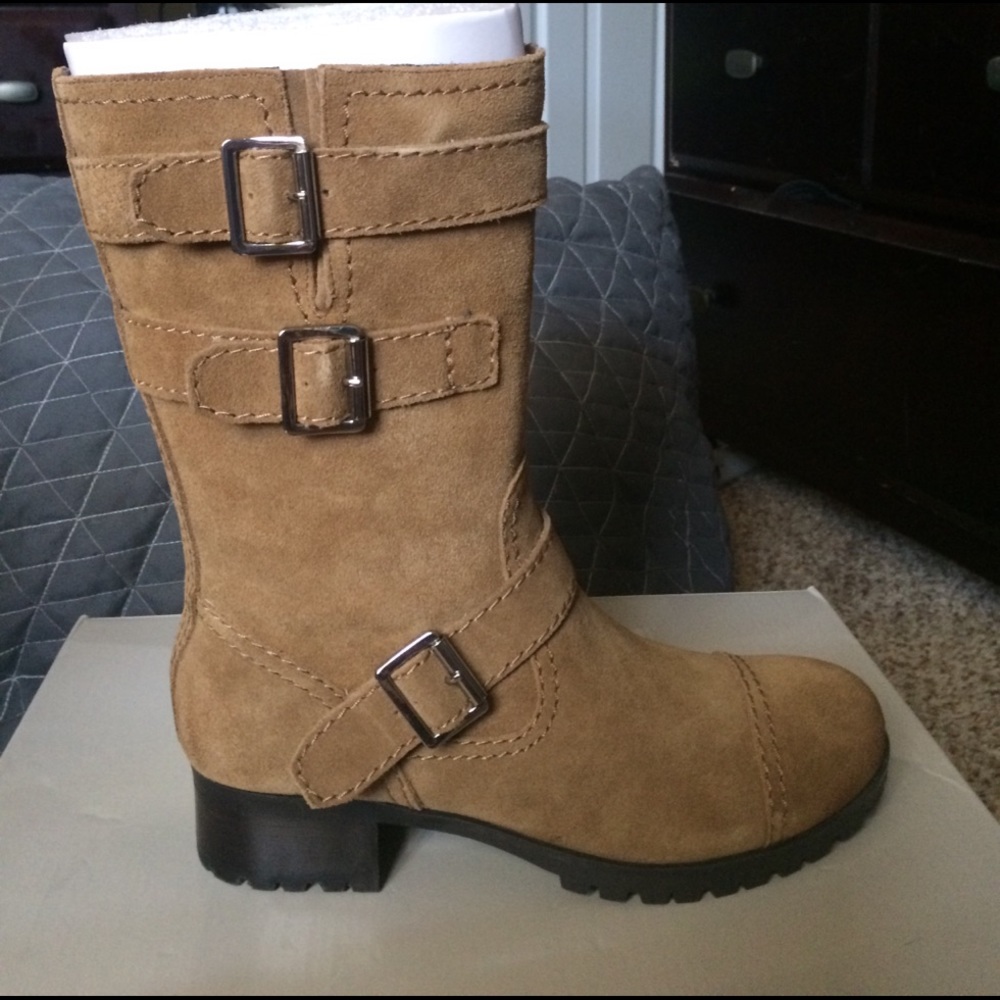 NIB Marc Fisher boots