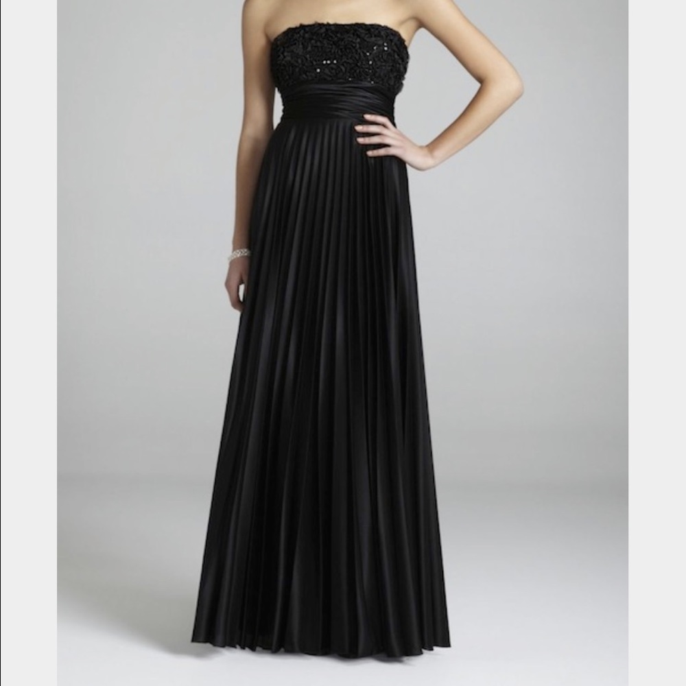 Black prom dress