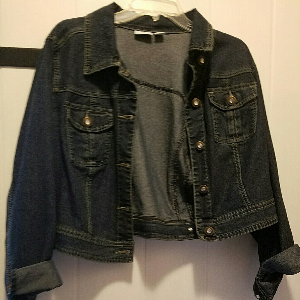 Size 14/16 Cropped Denim Jacket - Never Worn
