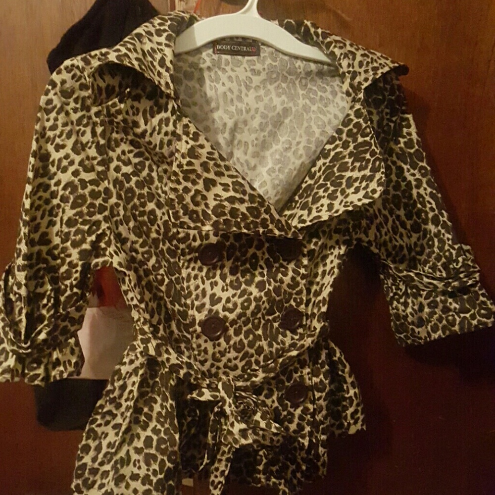 Leopard shirt new never worn