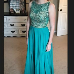 Prom dress