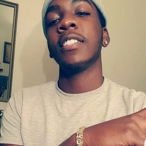 Meet your Posher, Denzil