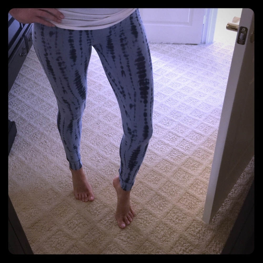 Baby Blue / Navy Blue Leggings