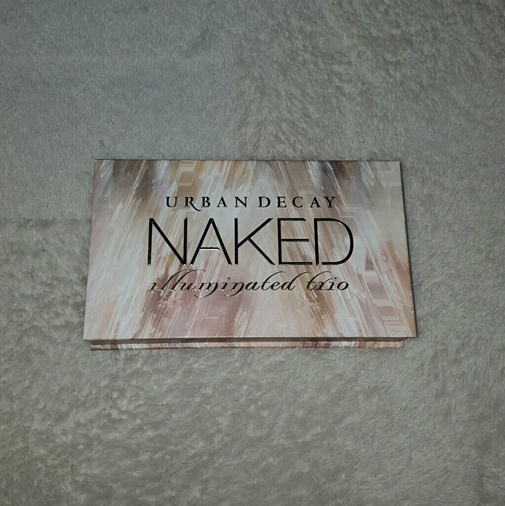 Urban decay naked illuminated trio