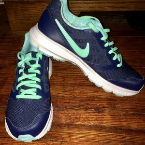 Nike Downshifter 6