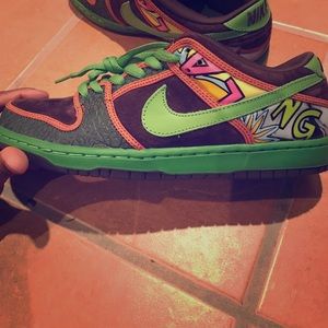*Rare* SB dunk low