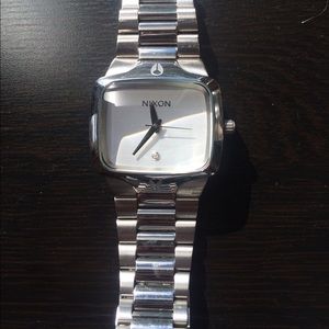 Nixon the player watch