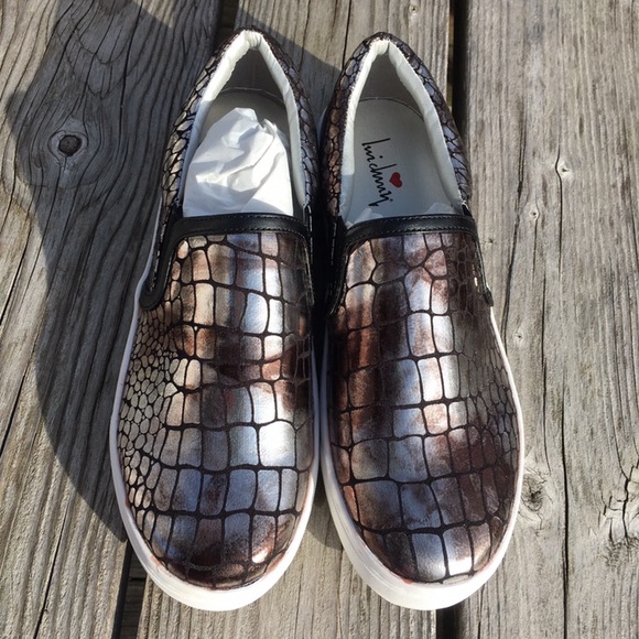 Luichiny Silver Reptile Print Loafers! NEW! - Picture 2 of 5