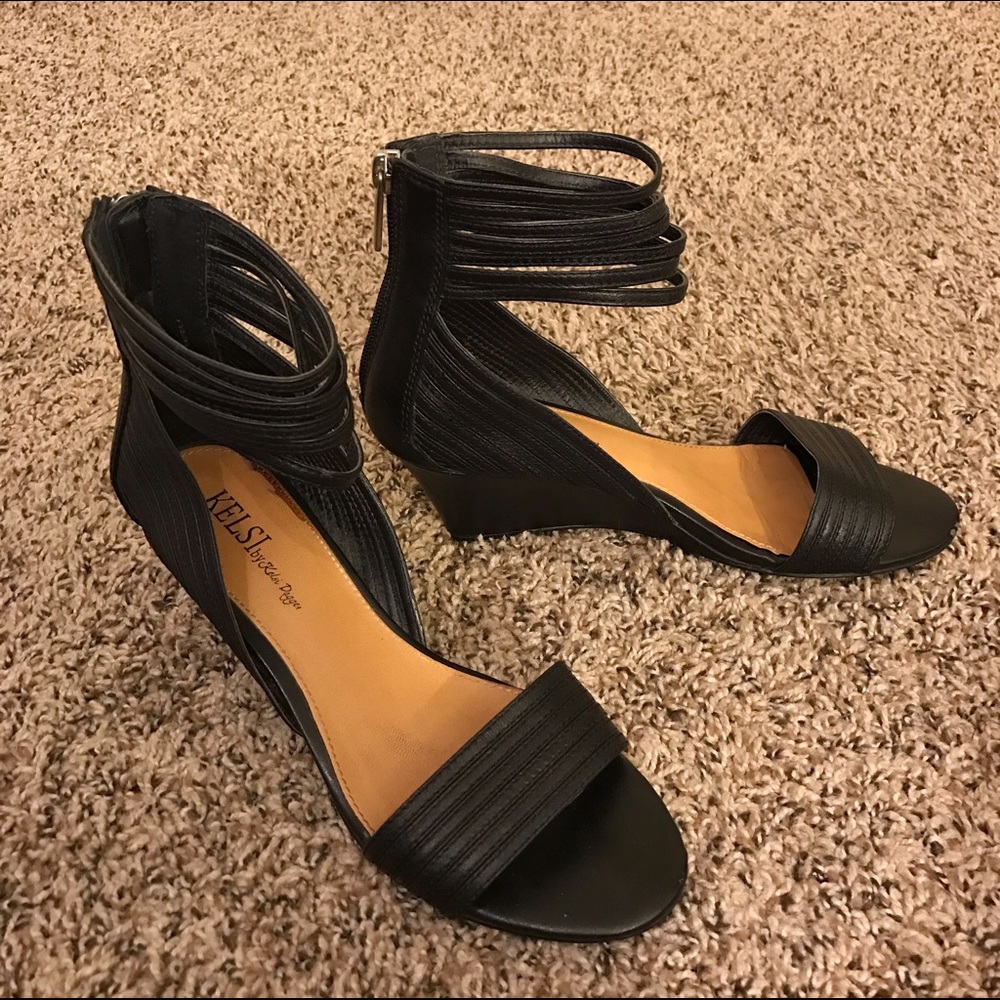 Kelsi Black Leather Strappy Wedge Sandal Size 7.5