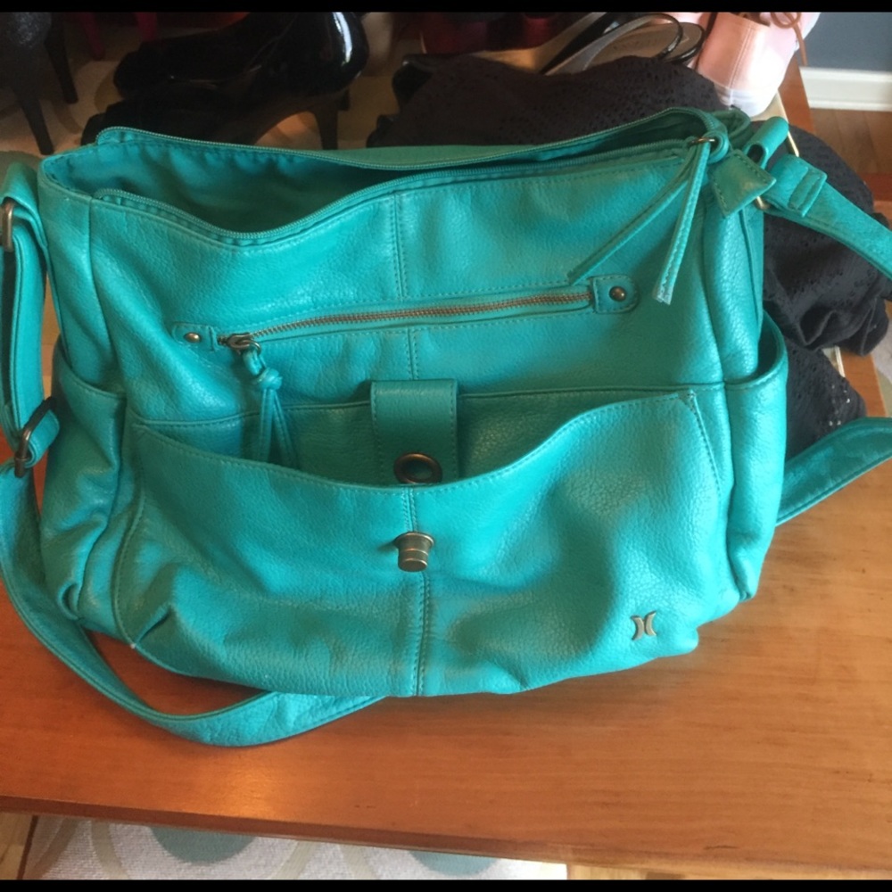 Hurley Purse