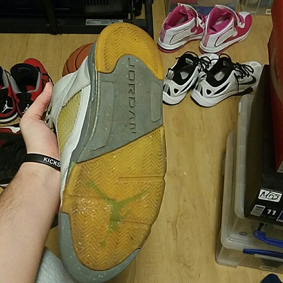 Air Jordan 5 retro - Picture 2 of 4