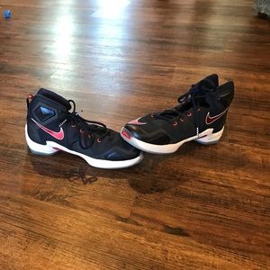 LeBron 13's