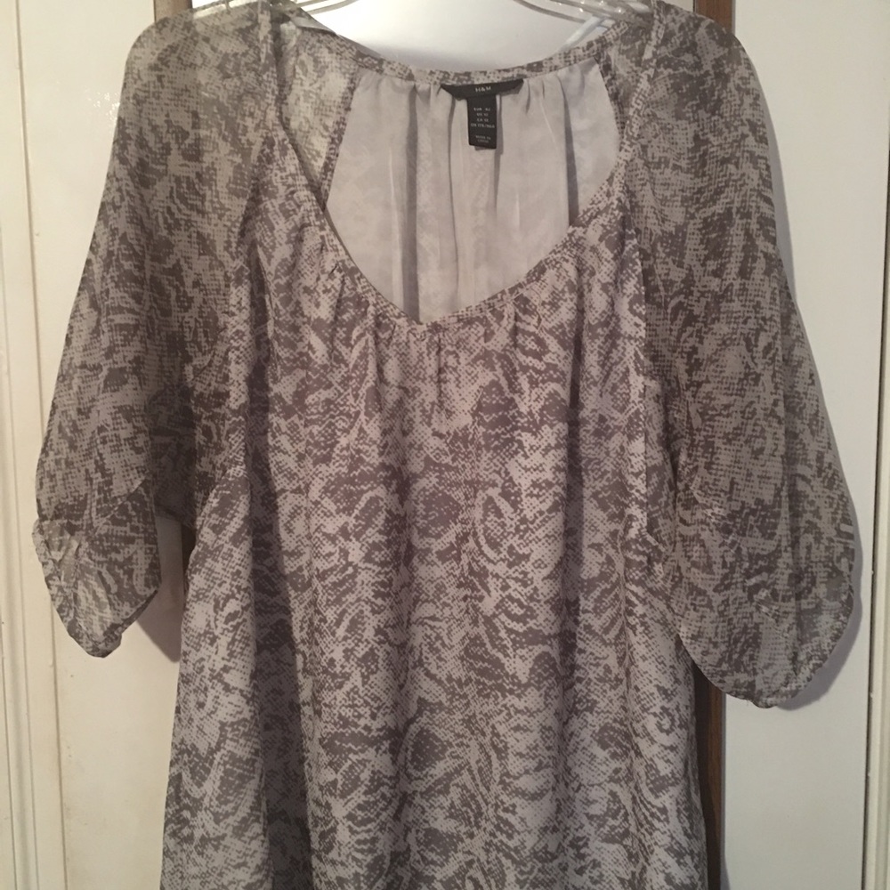 Women's blouse
