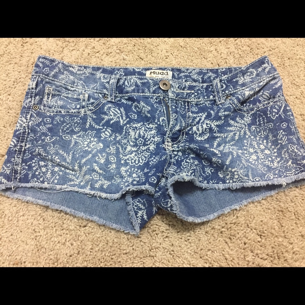 Size 7 jean shorts